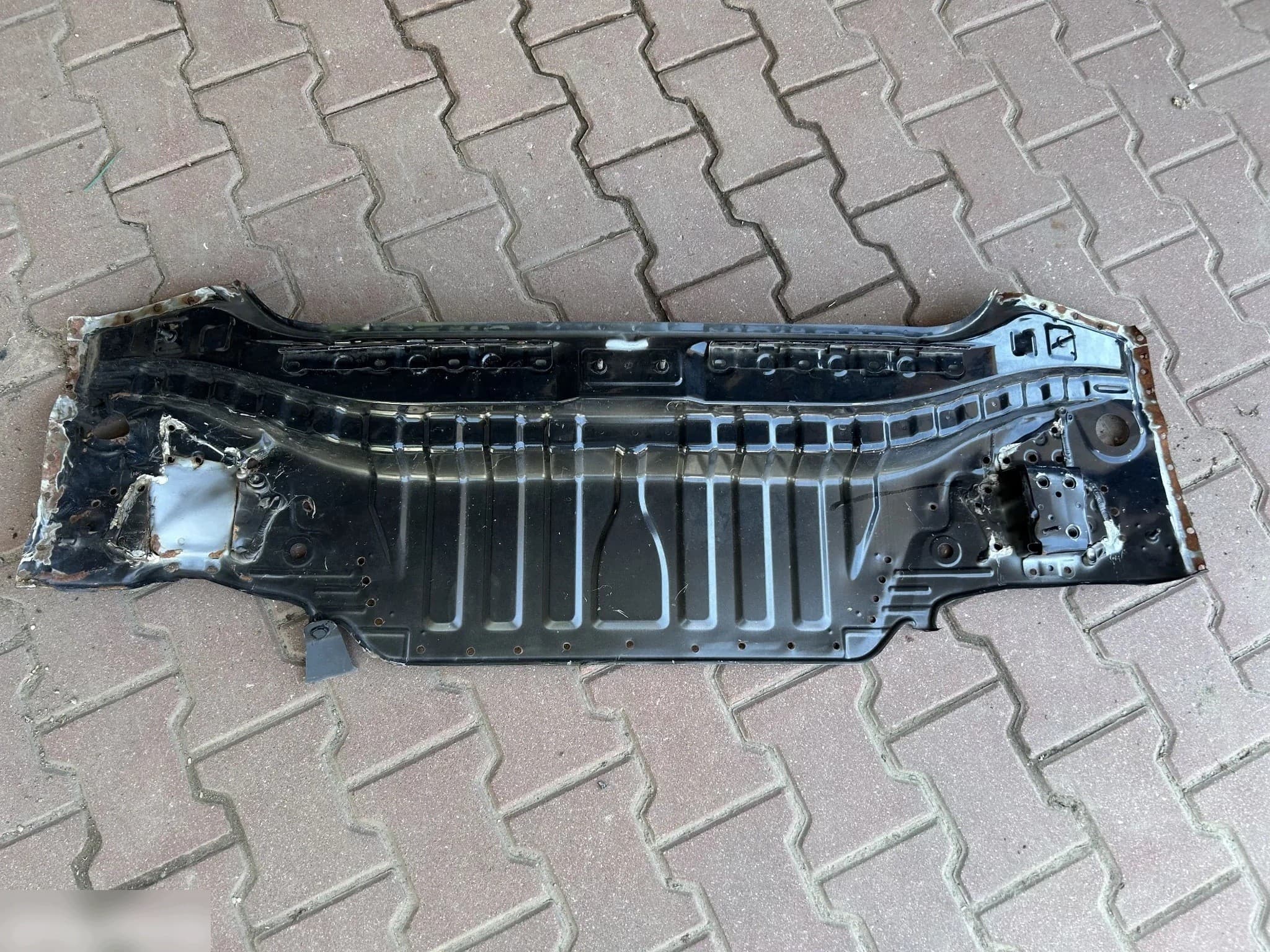 Refuerzo Paragolpes Trasero Toyota Camry Viii 2017 usado