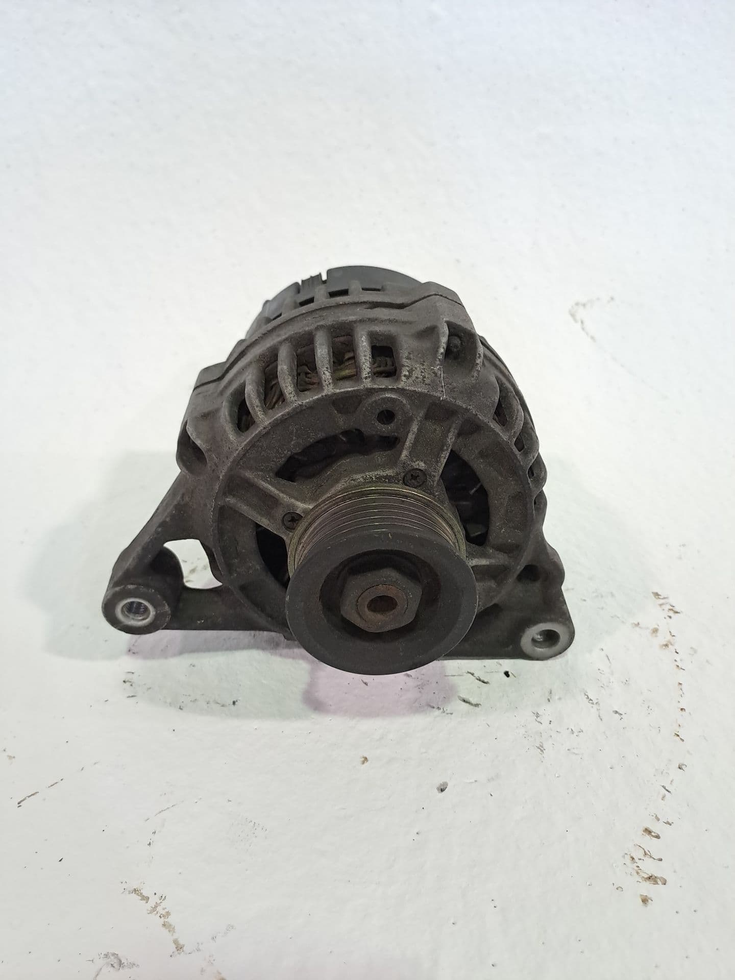 Alternador AUDI A4 B5 AVANT (8D5)