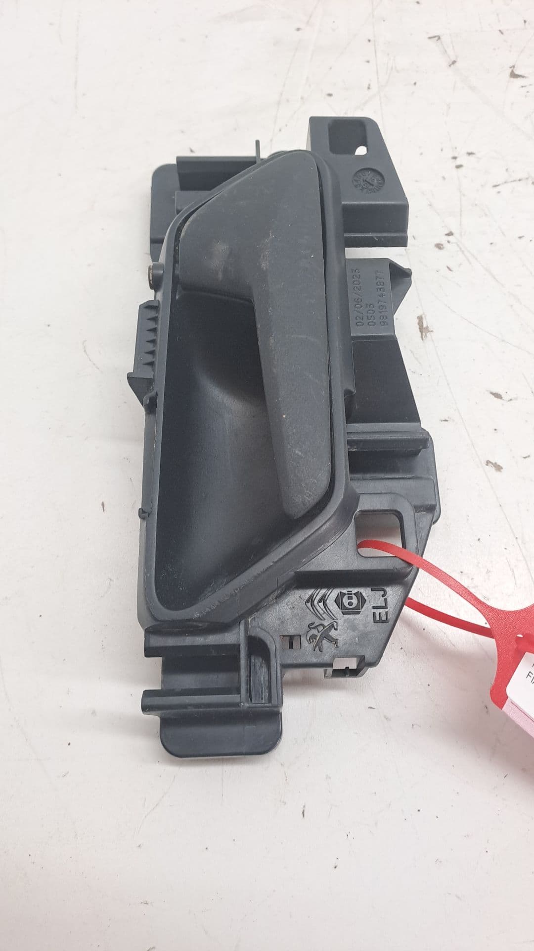 Maneta interior delantera derecha FIAT DOBLO (119)