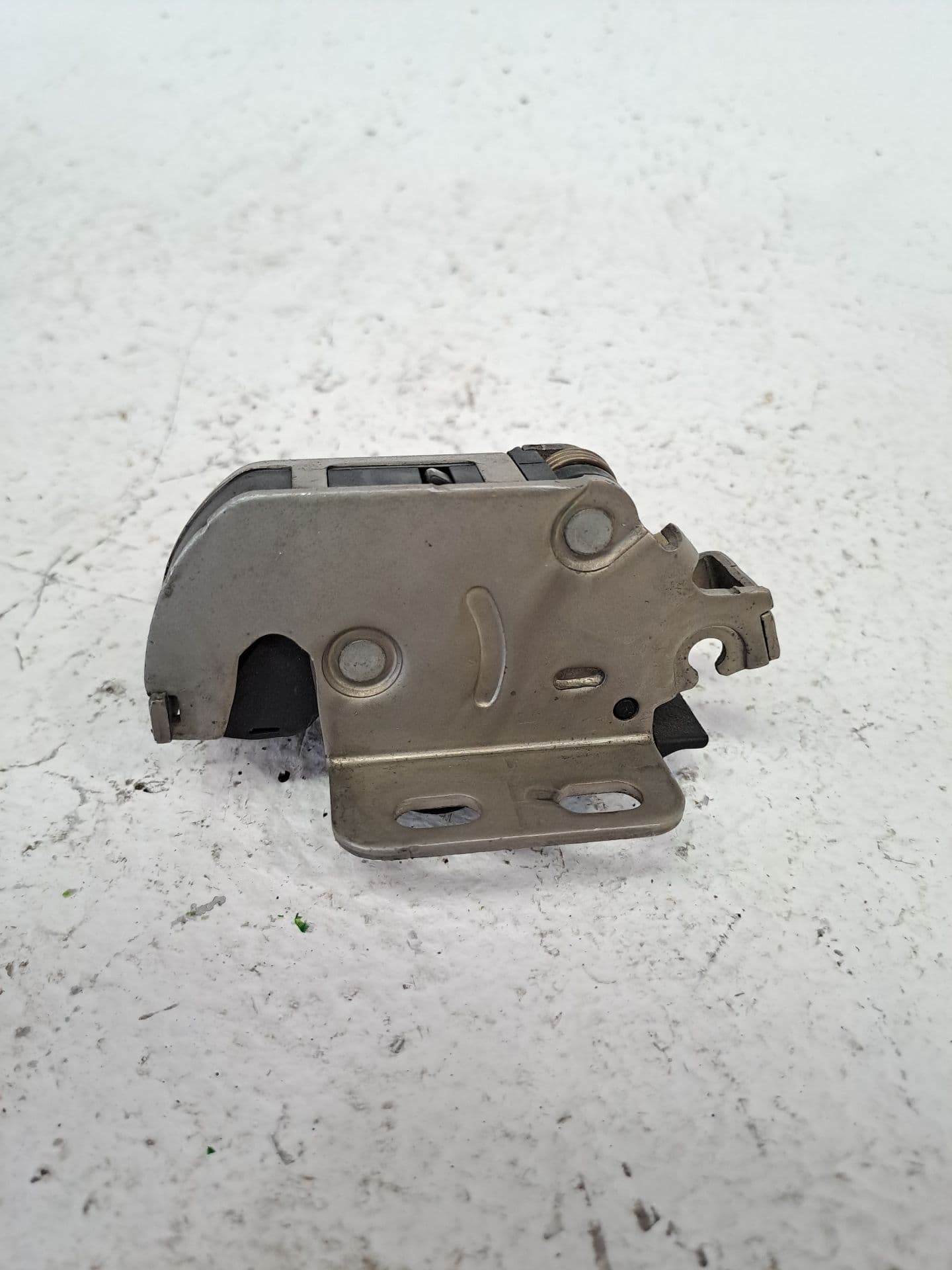 Cerradura maletero / porton MERCEDES-BENZ SPRINTERII COMBI (DESDE 01.06)