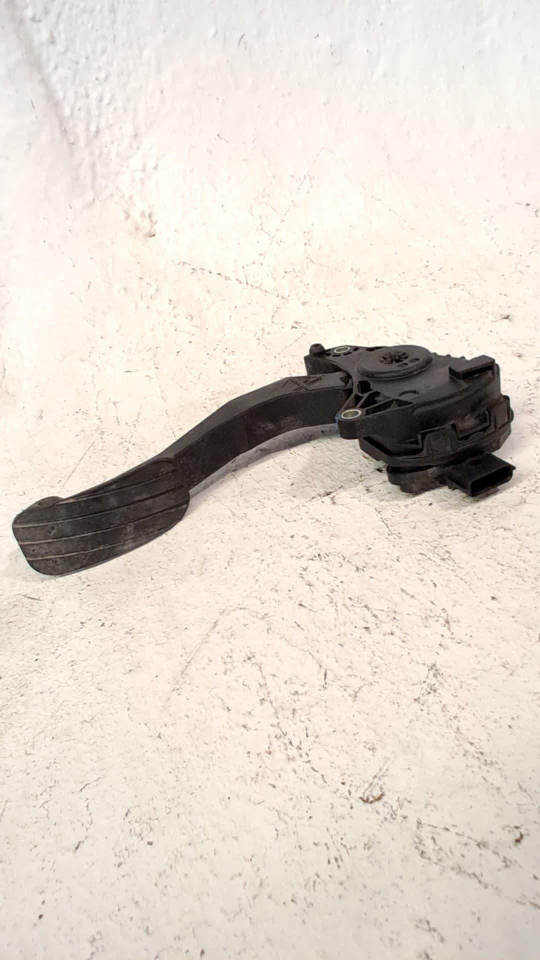 Pedal acelerador NISSAN NV400 FURGONETA (X62, X62B)