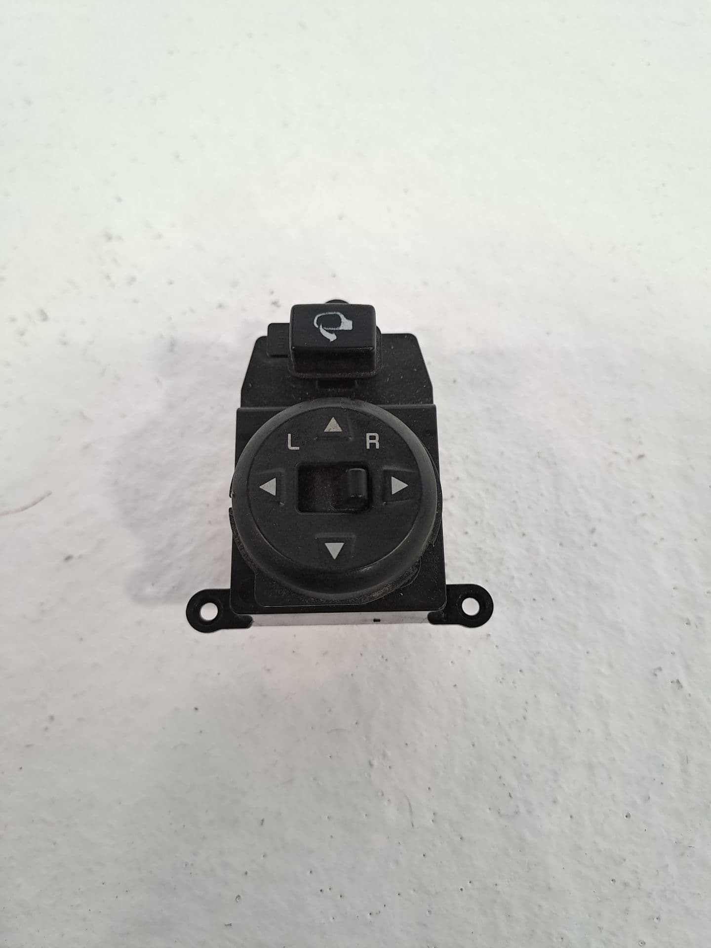 Mando retrovisor KIA RIO (YB)