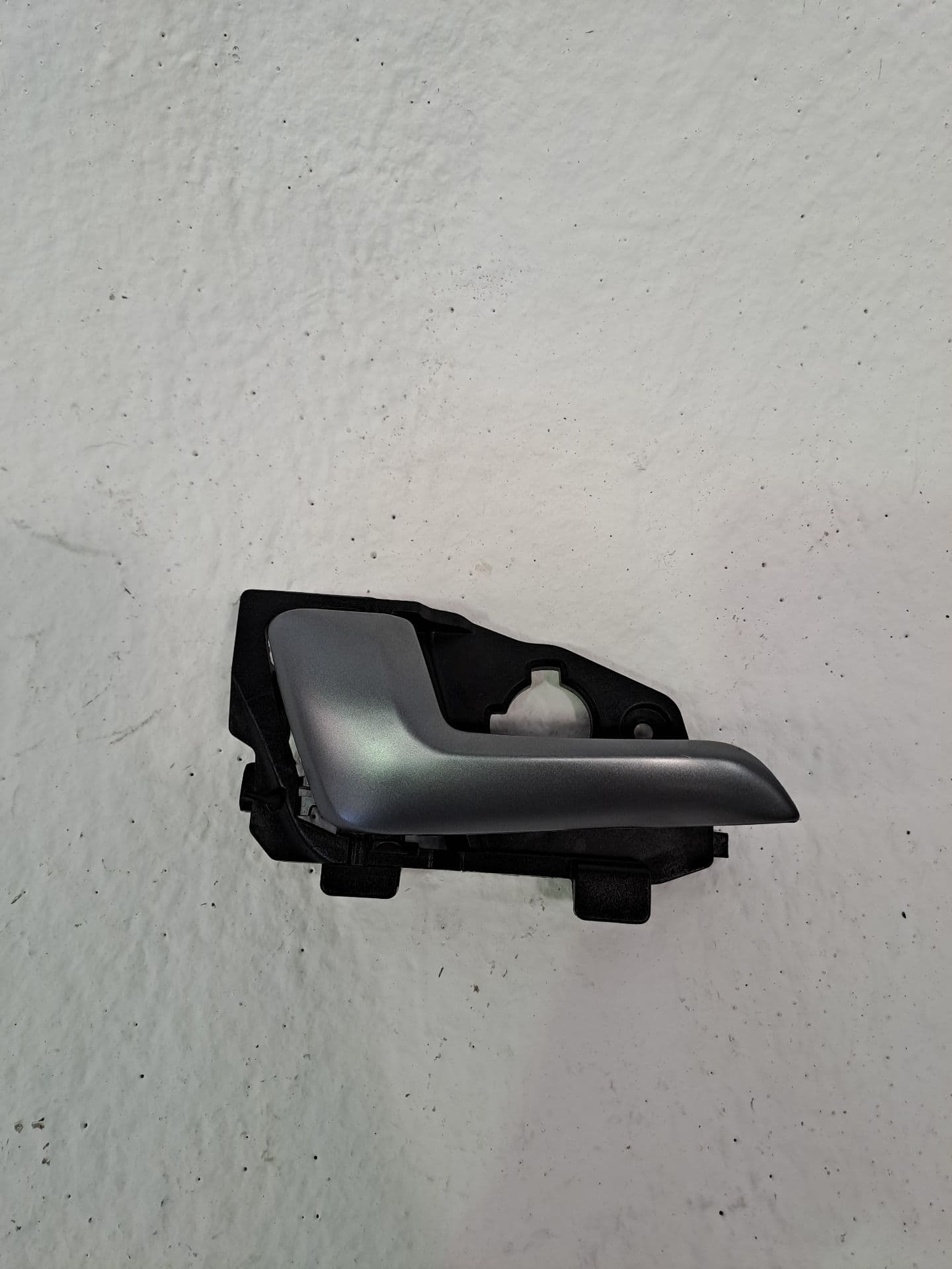 Maneta interior trasera izquierda KIA RIO (YB)