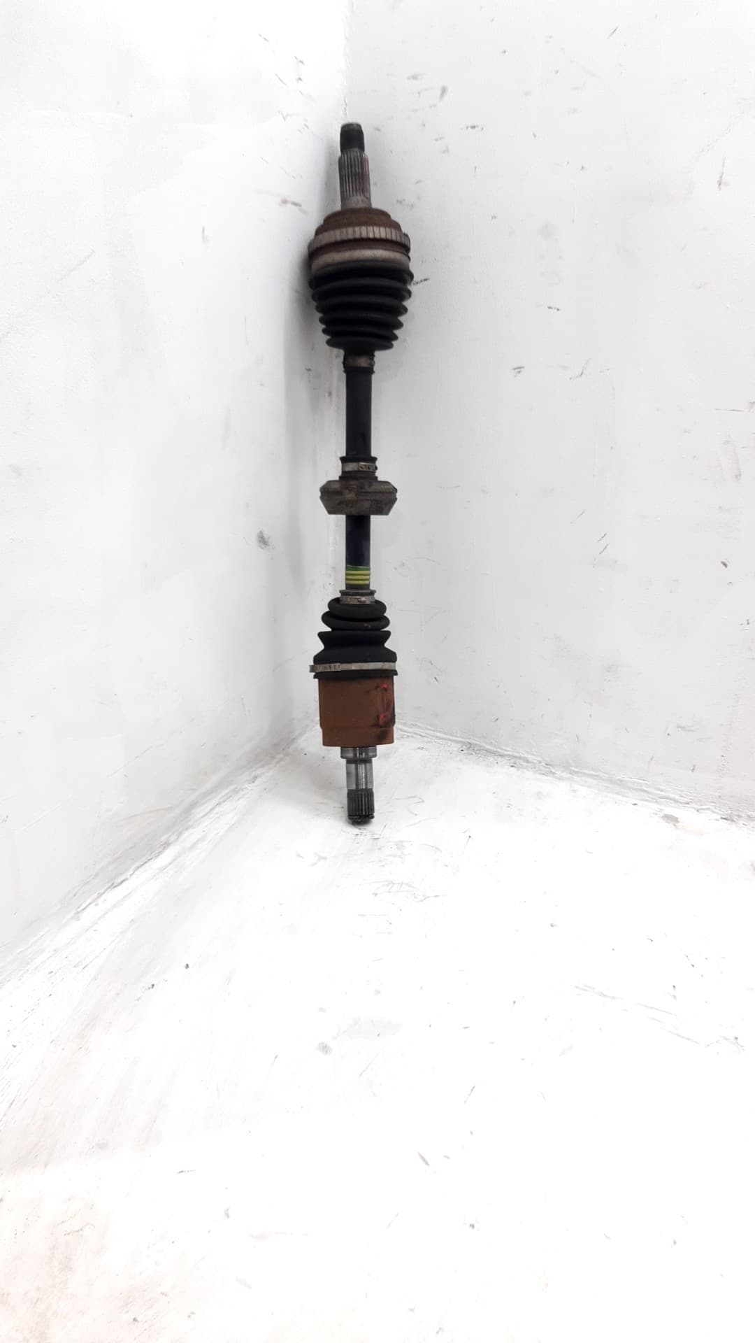 Transmision delantera izquierda HONDA CIVIC VII HATCHBACK (EU, EP, EV)