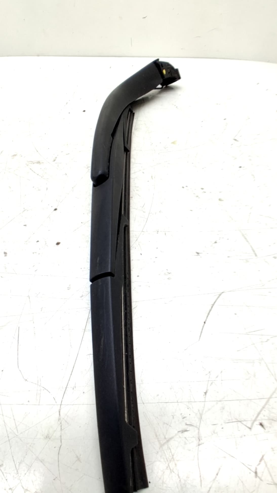 Brazo limpia trasero HONDA JAZZ (GK)