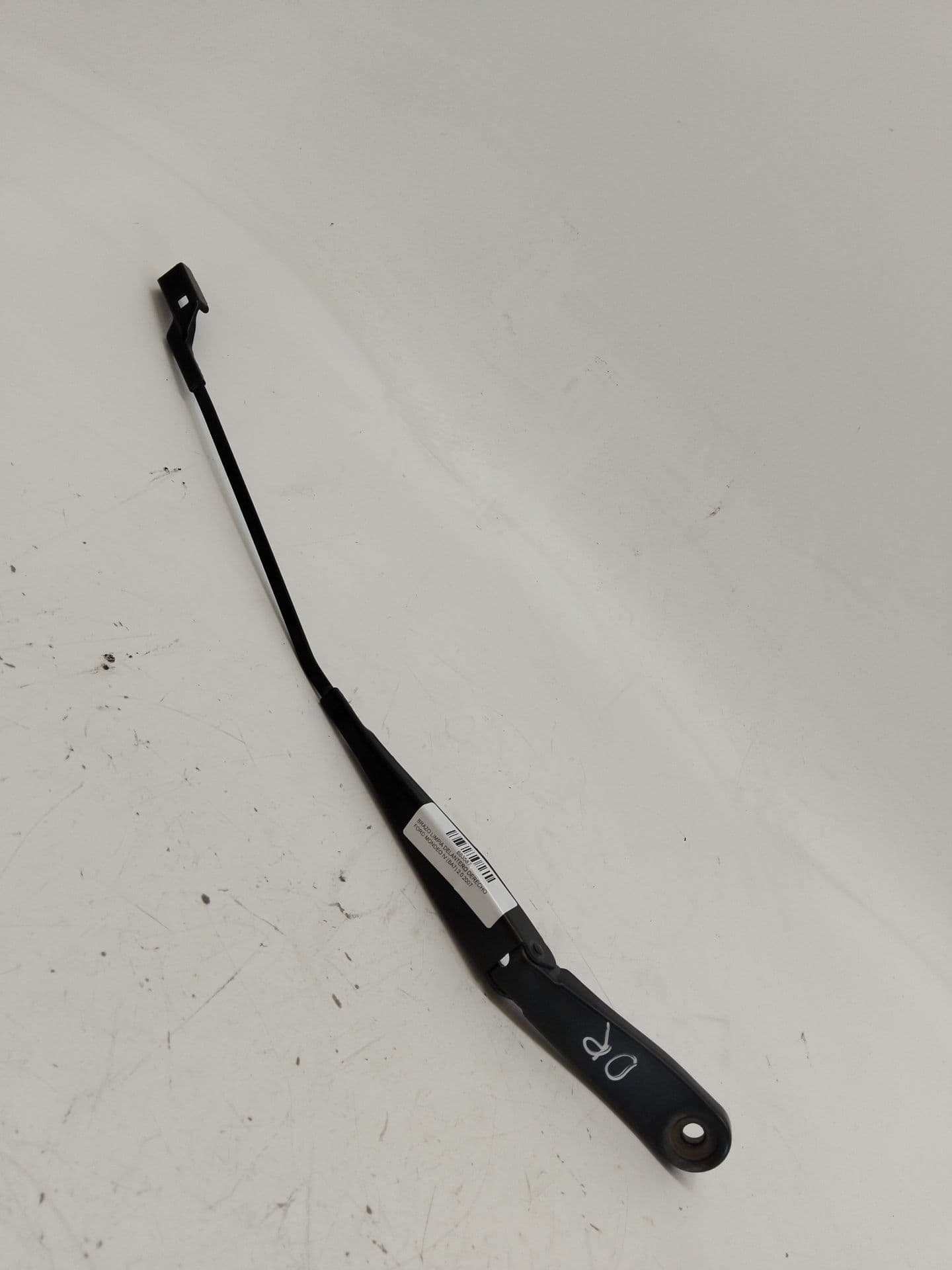 Brazo limpia delantero derecho FORD MONDEO IV (BA7)