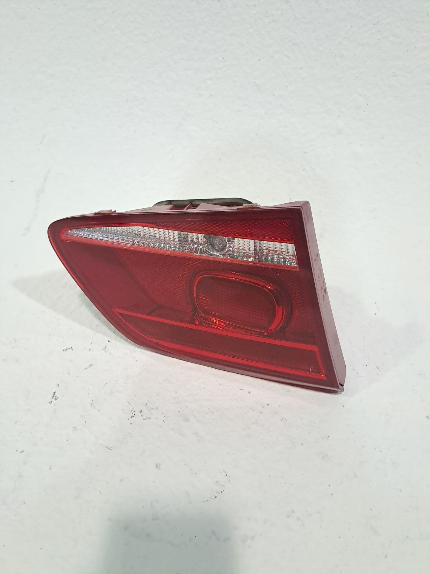 Recambio VOLKSWAGEN PASSAT VARIANT (3G5) ref. 3AE945093J