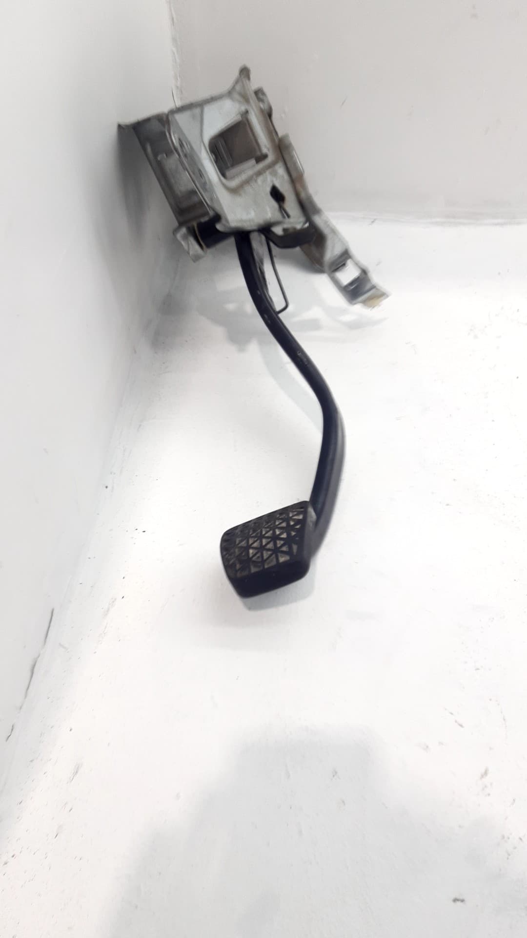 Pedal freno OPEL ASTRA H TWINTOP (A04)