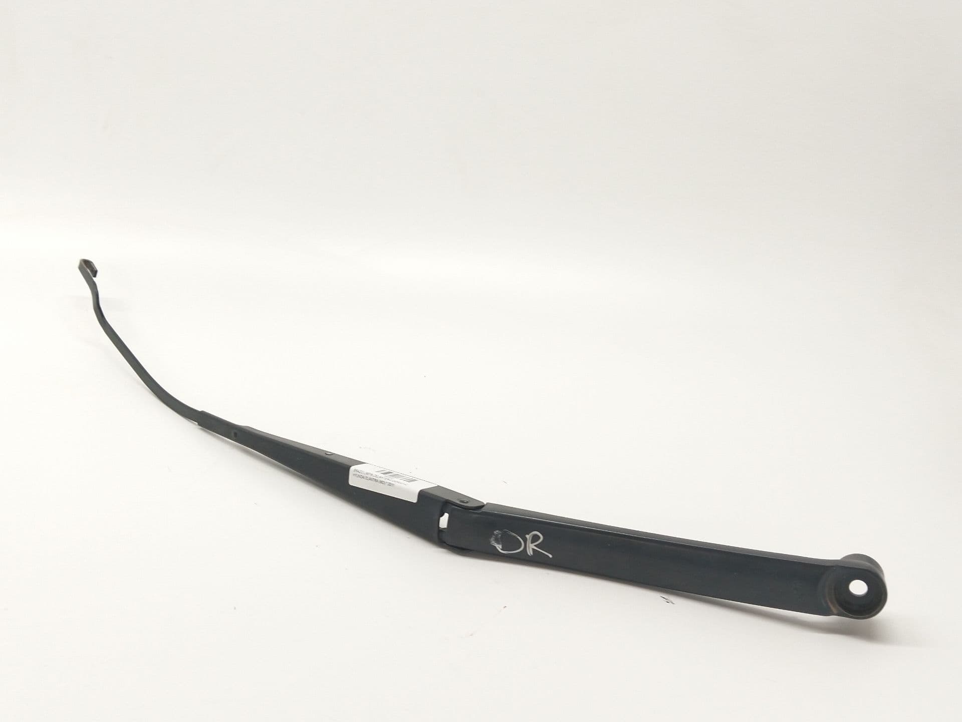 Brazo limpia delantero derecho HYUNDAI ELANTRA (MD)