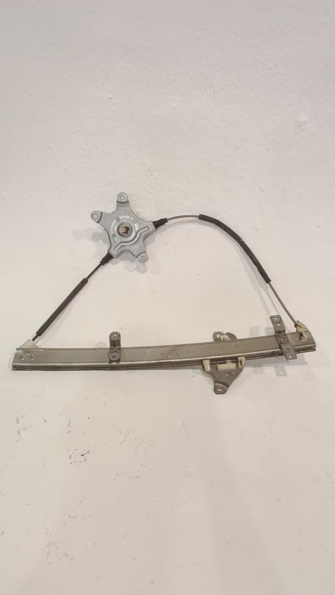 Elevalunas delantero izquierdo NISSAN NP300 PICKUP (D22)