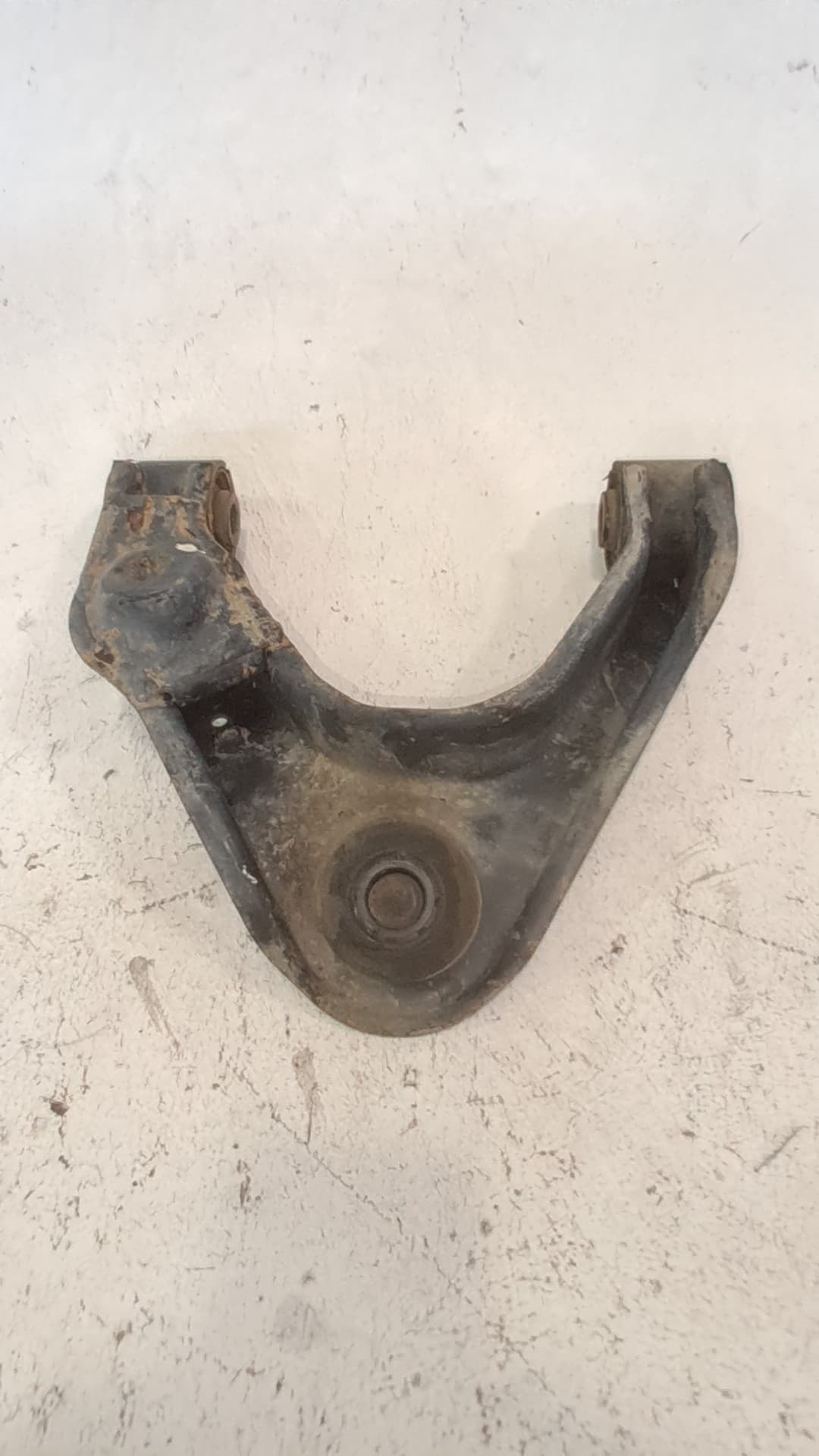 Brazo suspension superior delantero derecho NISSAN NP300 PICKUP (D22)