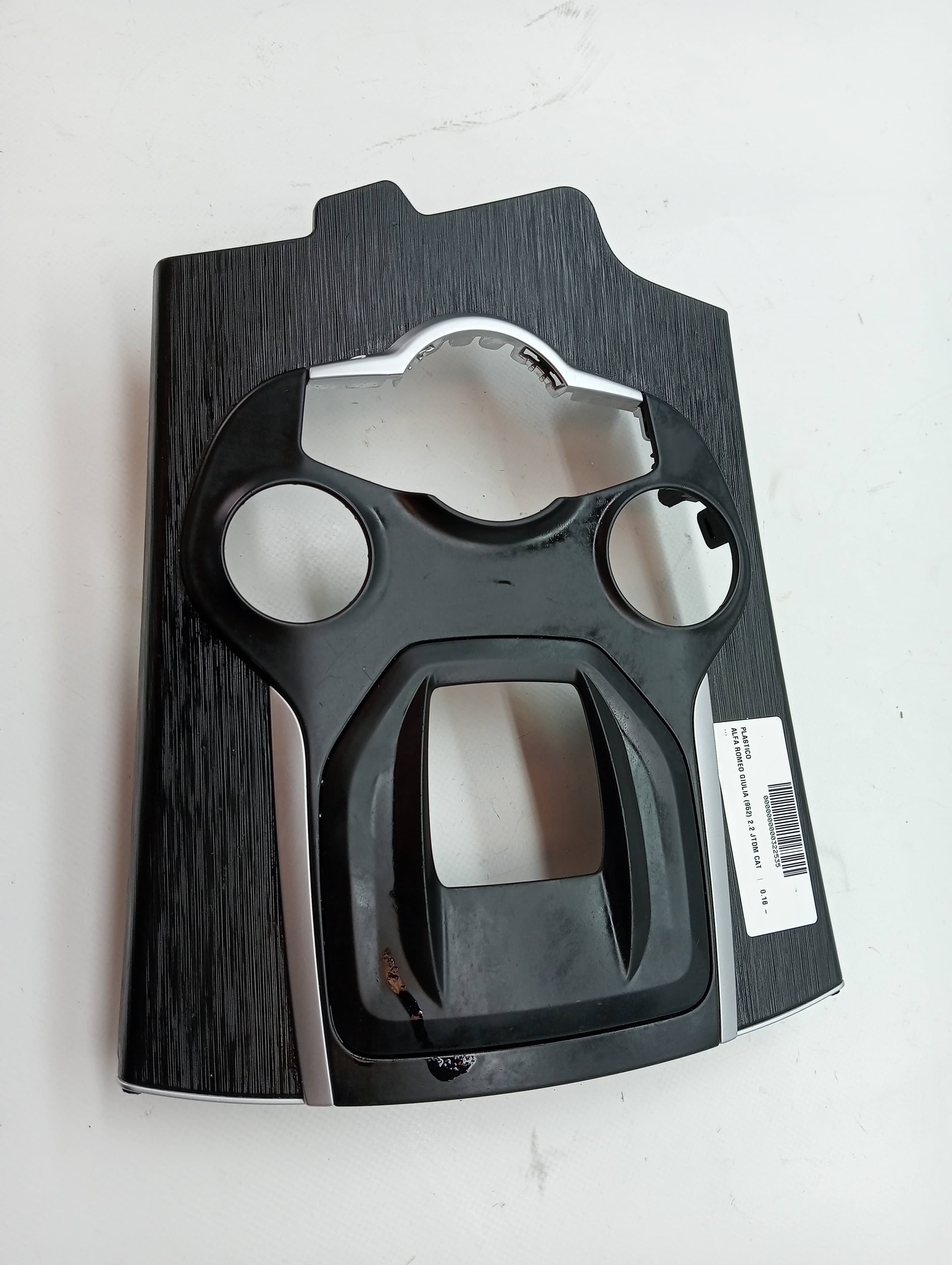 Plastico ALFA ROMEO STELVIO (630)