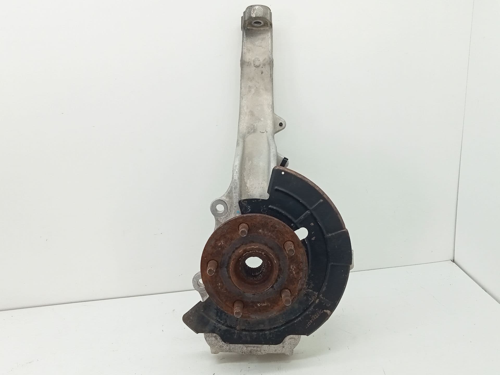 Mangueta delantera izquierda CHRYSLER JEEP GR.CHEROKEE (WH)
