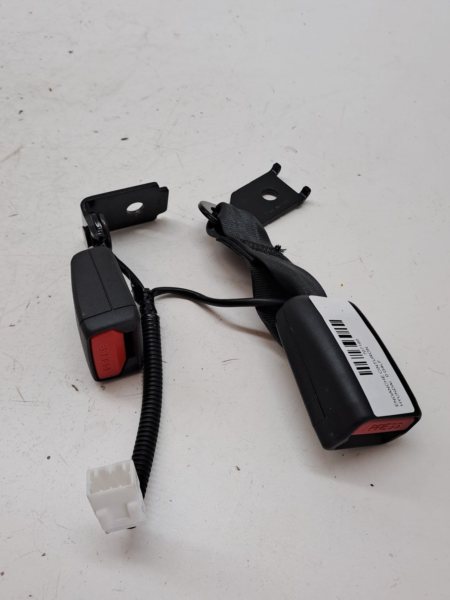 Enganche cinturon HYUNDAI I20 (BC3)