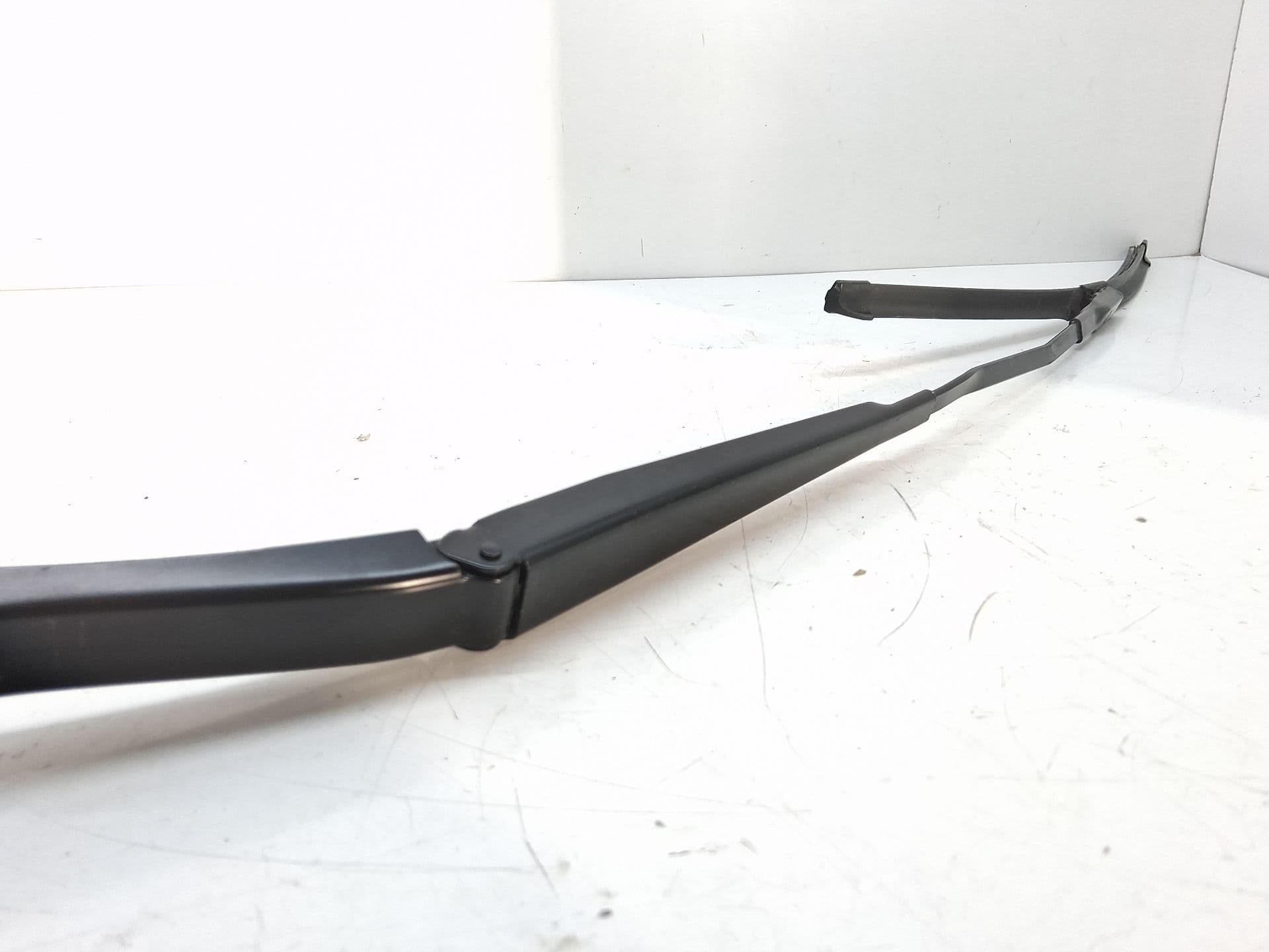 Brazo limpia delantero derecho AUDI Q5 (FYB)