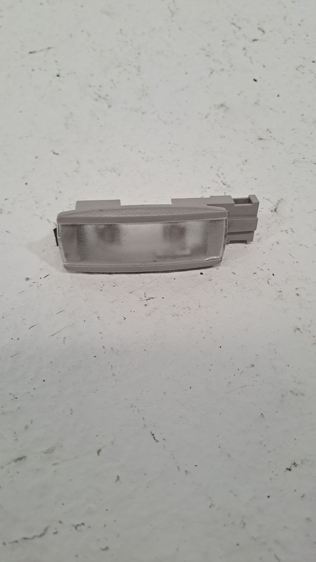 Luz interior VOLKSWAGEN TIGUAN (AX1)