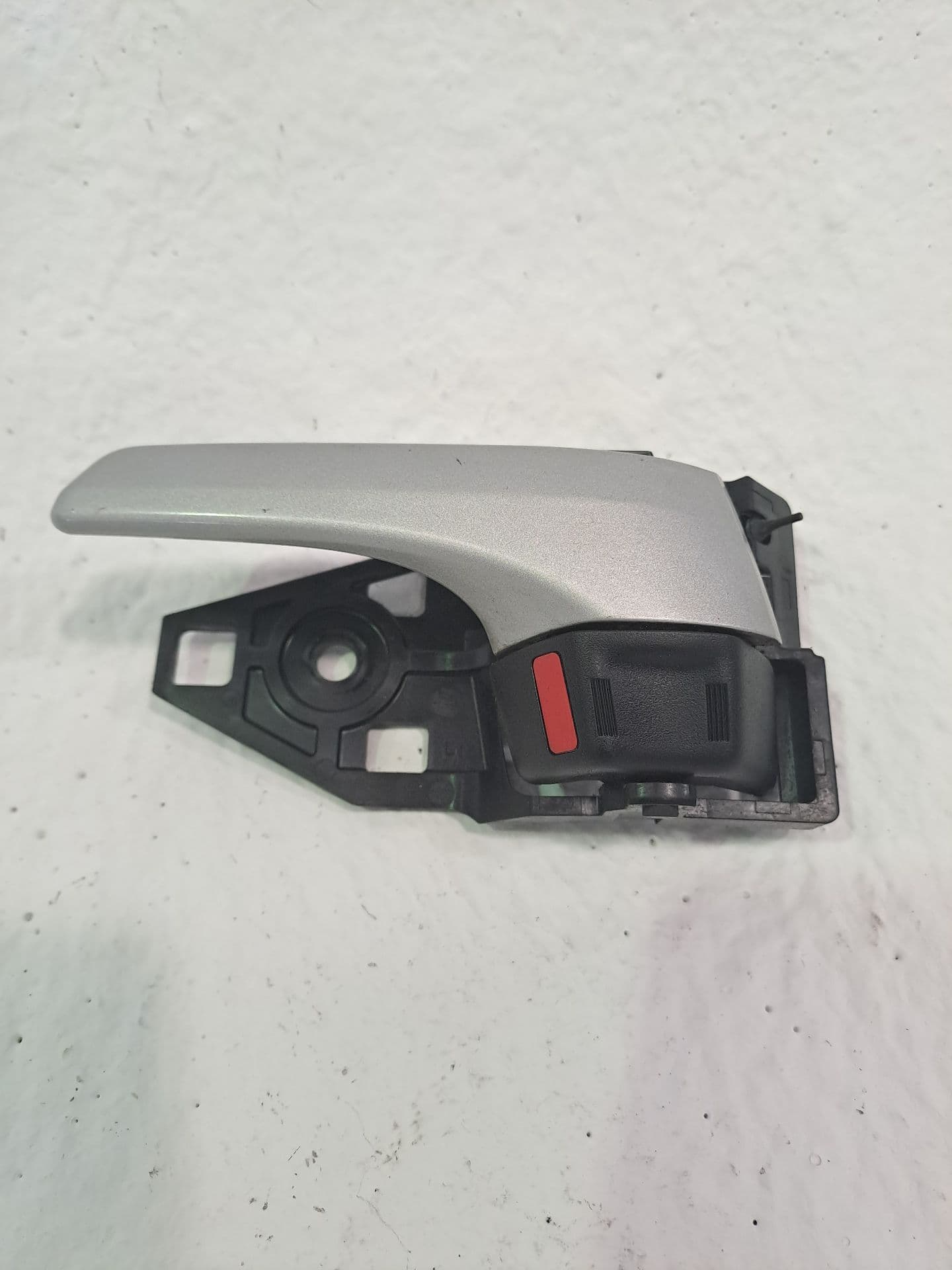 Maneta interior delantera izquierda TOYOTA PRIUS (NHW30)