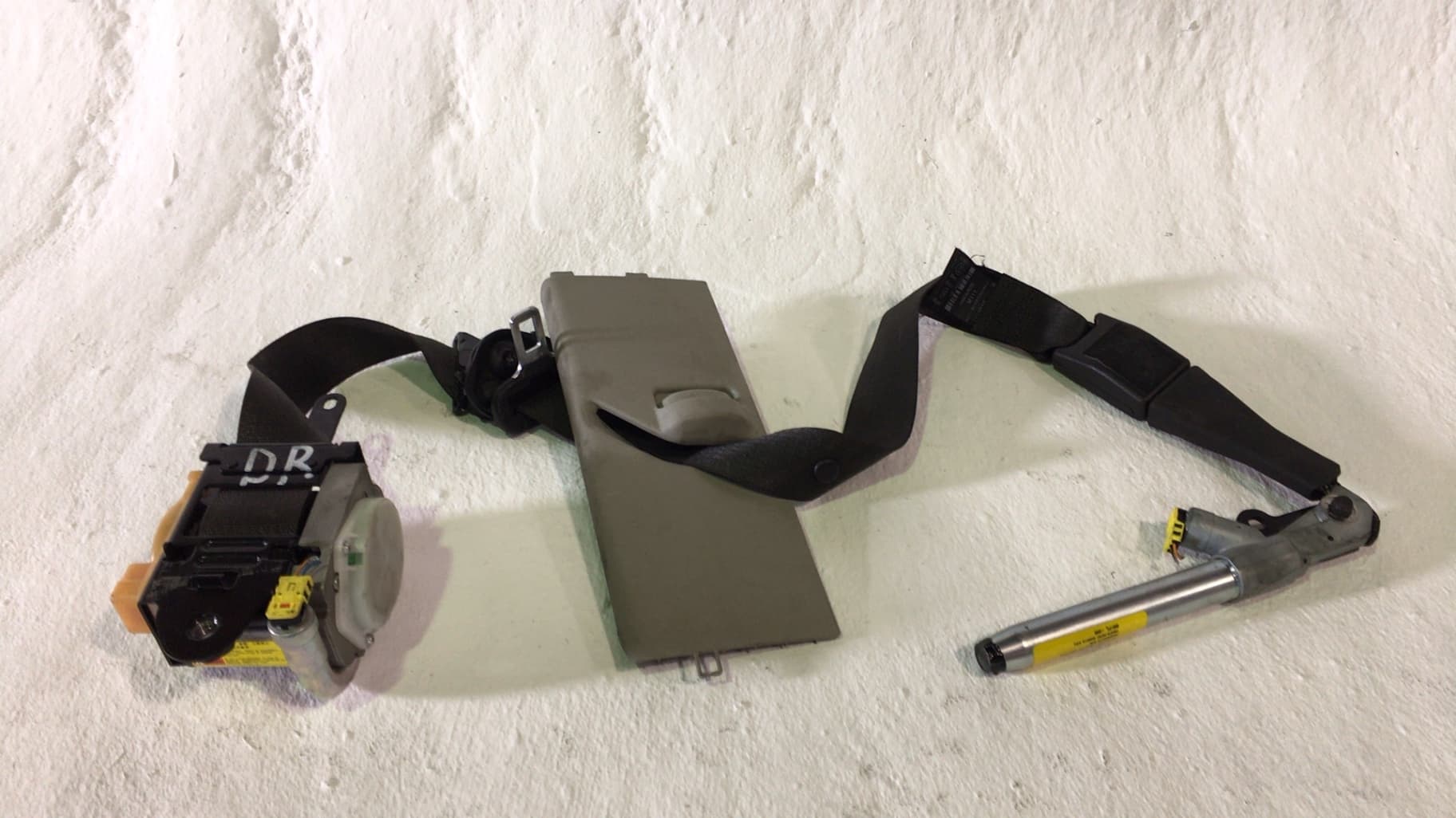 Cinturon seguridad delantero derecho OPEL INSIGNIA A SEDAN (G09)