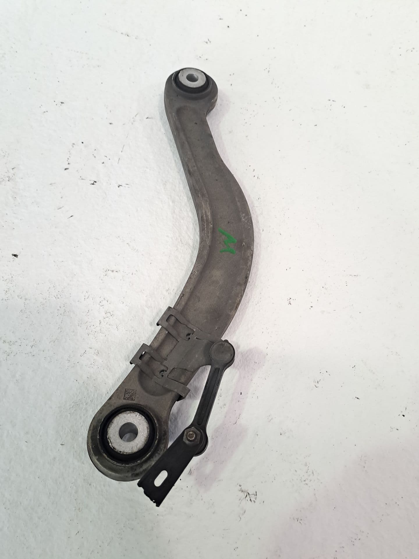 Brazo suspension inferior trasero izquierdo MERCEDES-BENZ CLASE GLC (BM 254)