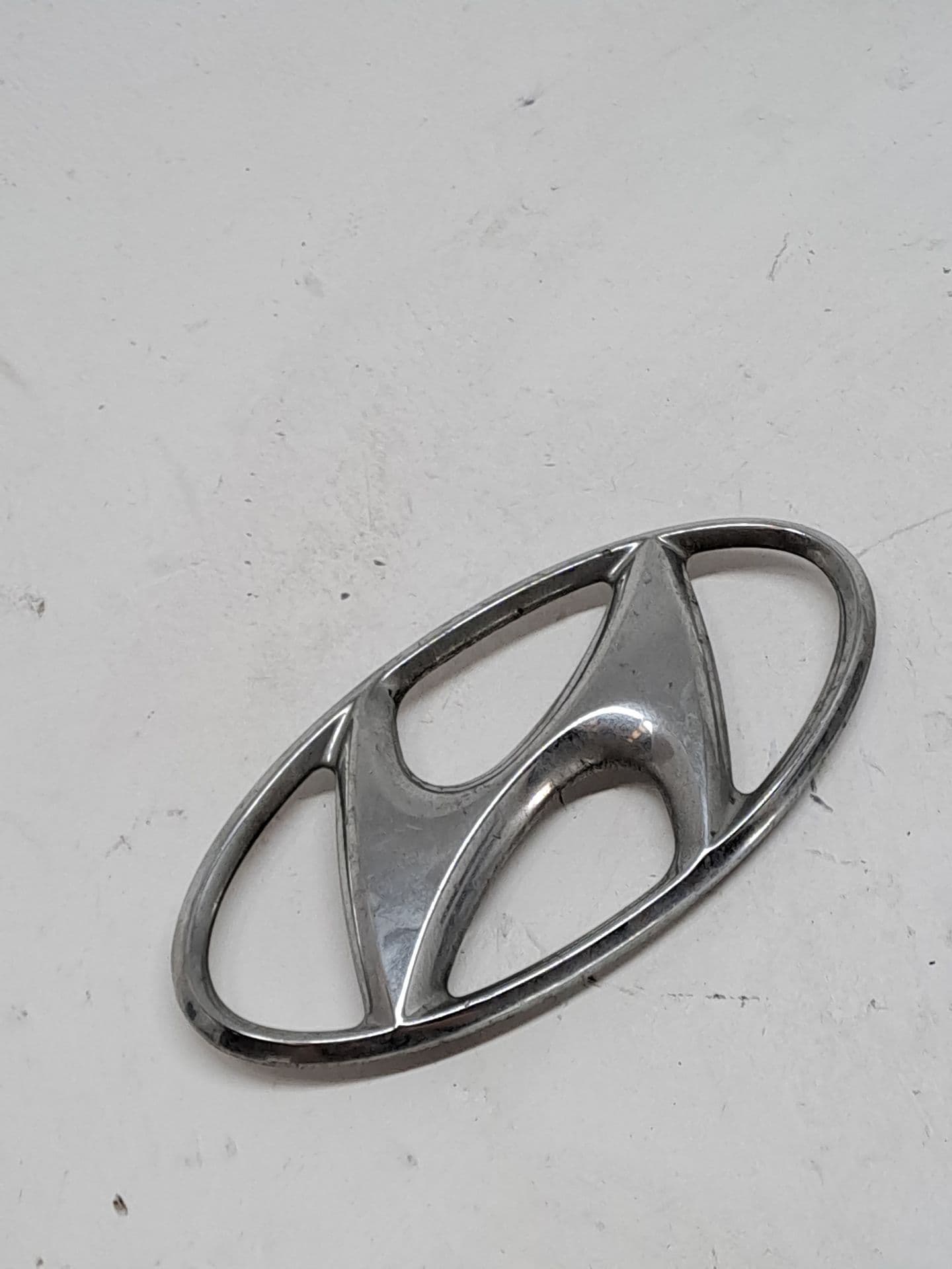 Emblema HYUNDAI SANTA FE (SM)
