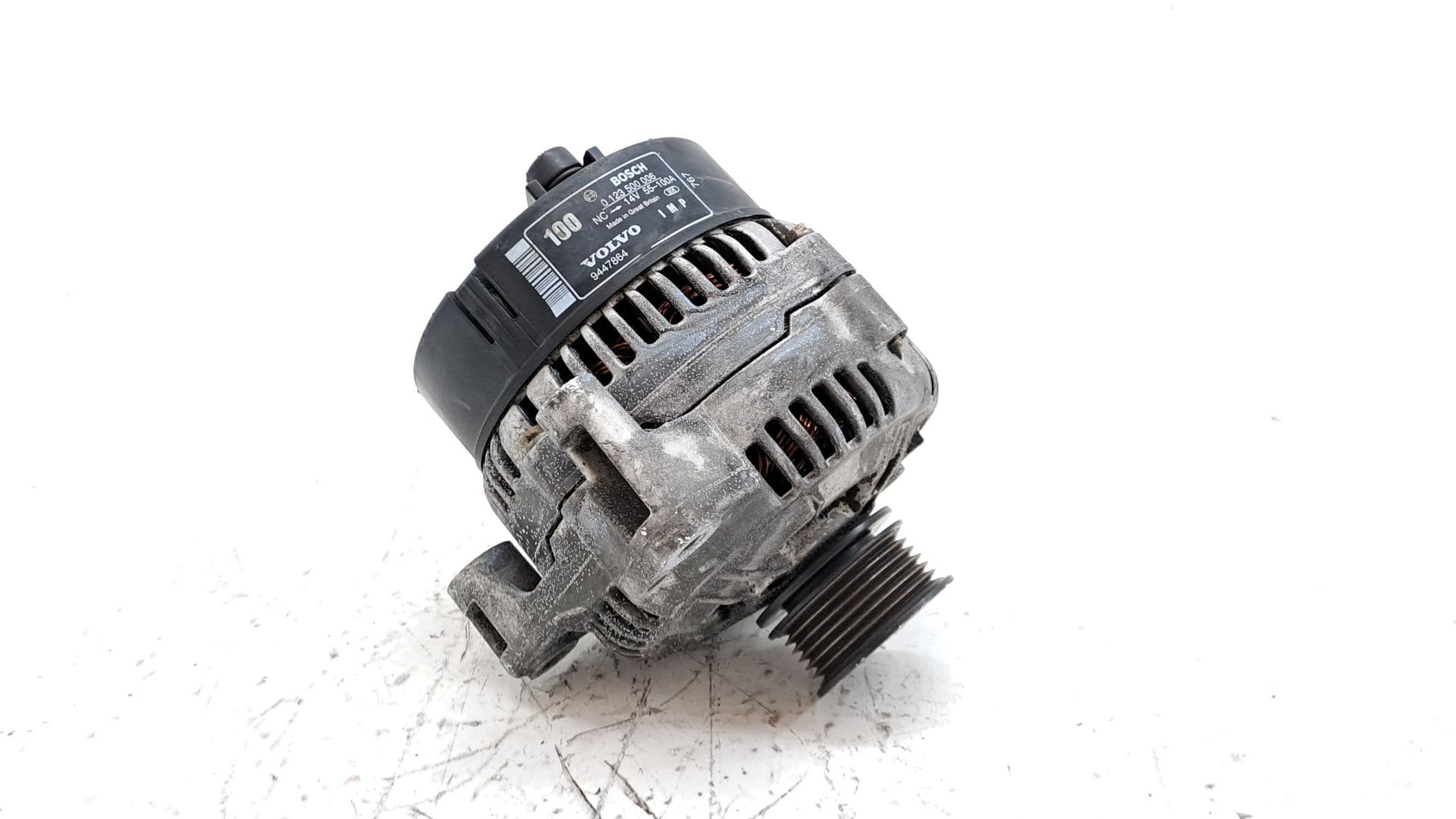 Alternador VOLVO S90 I (964)