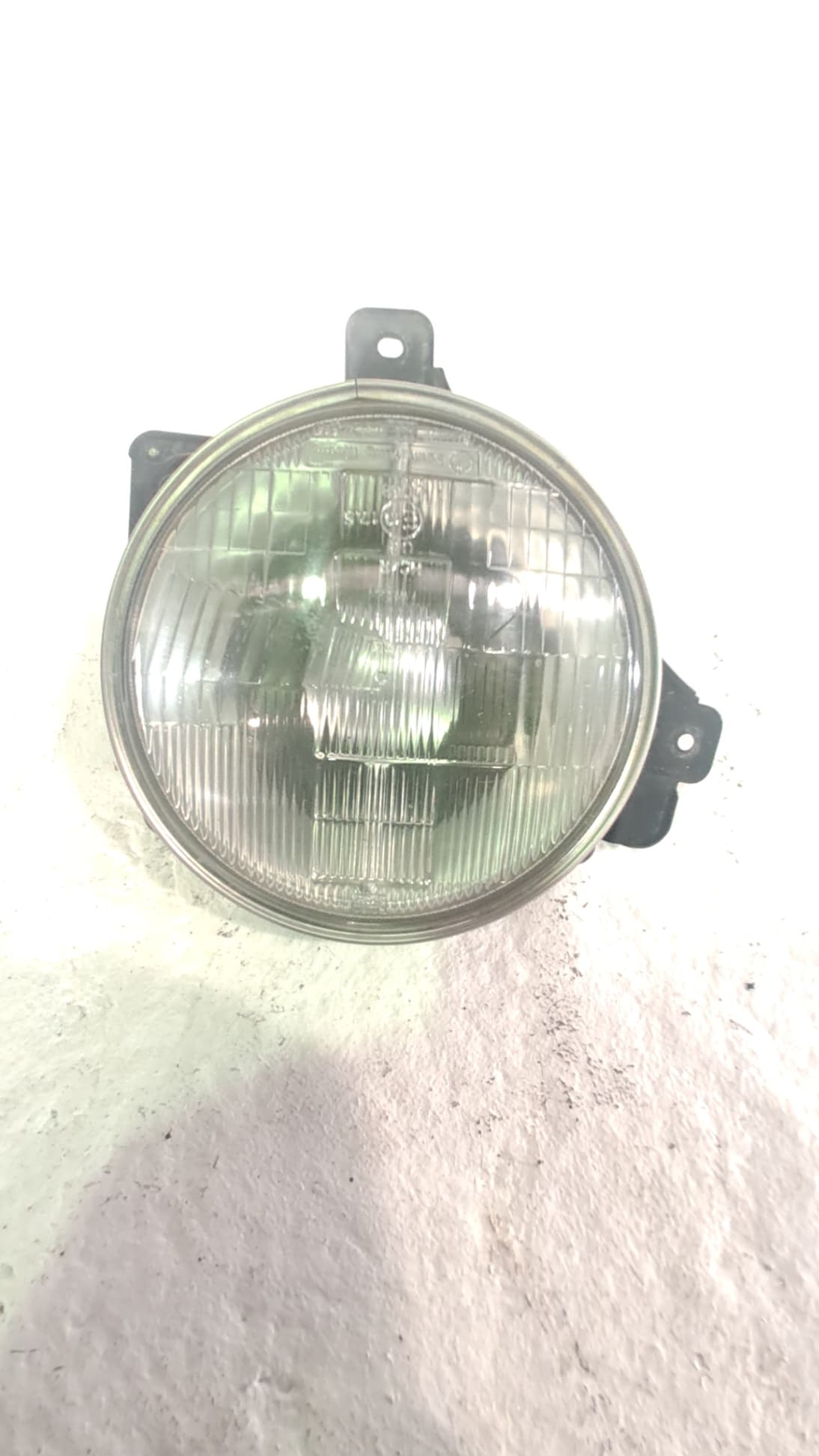 Faro izquierdo SSANGYONG KORANDO CABRIO (KJ)