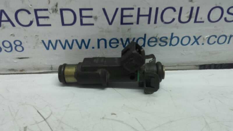 Recambio de INYECTOR para CITROEN XSARA PICASSO 1.8 CAT (6FZ / EW7J4) 6FZ referencia OEM IAM 01F005A