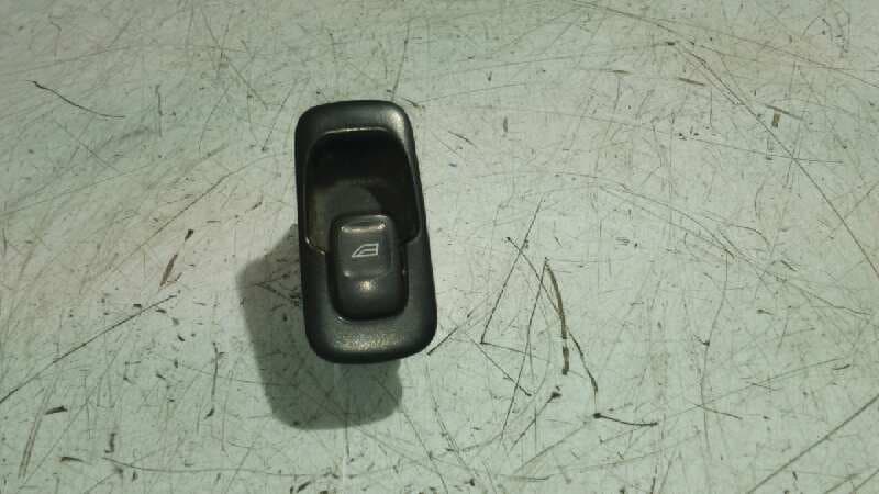 Recambio de MANDO ELEVALUNAS DELANTERO DERECHO para VOLVO S80 BERLINA 2.5 D D5252T referencia OEM IAM 9476695 - BLANCO