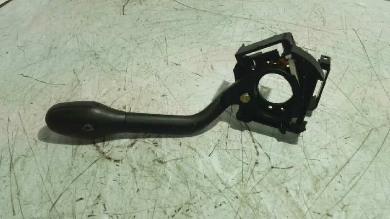 Recambio de MANDO LIMPIA para SEAT INCA (6K9) 1.4 AEX referencia OEM IAM 6K6953503 - BLANCO
