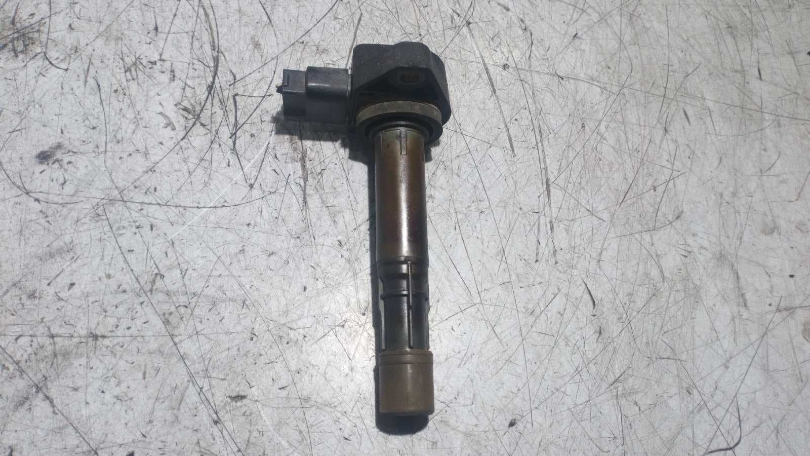 Recambio de BOBINA ENCENDIDO para HONDA CIVIC BERLINA 3 (EP1/2) D16V1 referencia OEM IAM 099700061