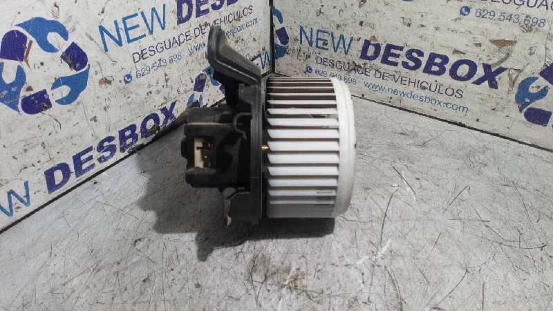 Recambio de VENTILADOR CALEFACCION para OPEL CORSA D A13DTC referencia OEM IAM 5D3330100 - GRIS