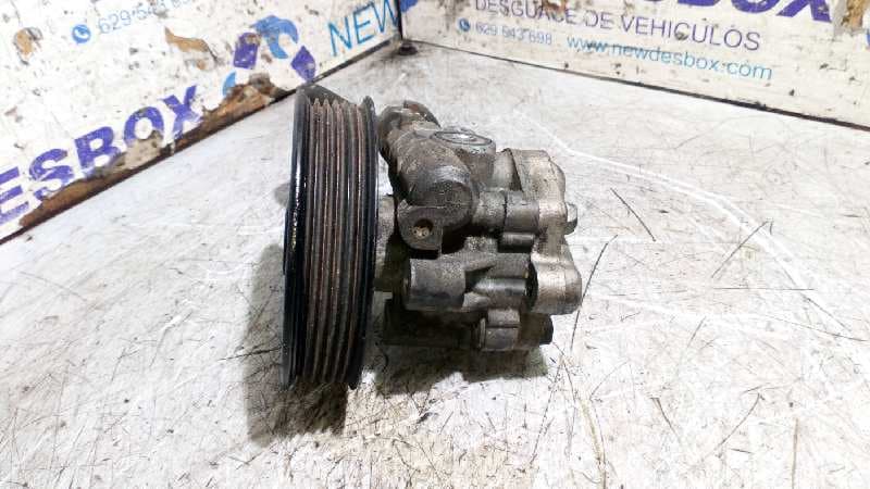 Recambio de BOMBA DIRECCION para KIA CARENS D4EA referencia OEM IAM OK2KC32600 - GRIS