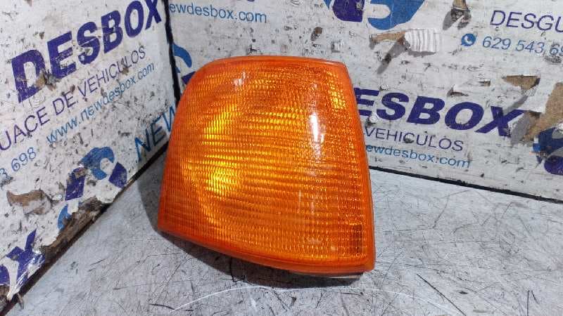 Recambio de PILOTO DELANTERO DERECHO para AUDI 100 BERLINA (443) 2.2 KU referencia OEM IAM 084411506RF - AZUL