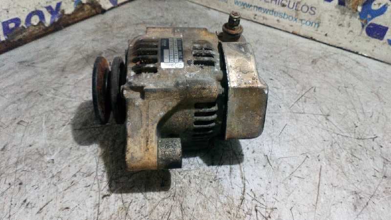 Recambio de ALTERNADOR para AIXAM 400 Z402 referencia OEM IAM 1588164201 - ROJO