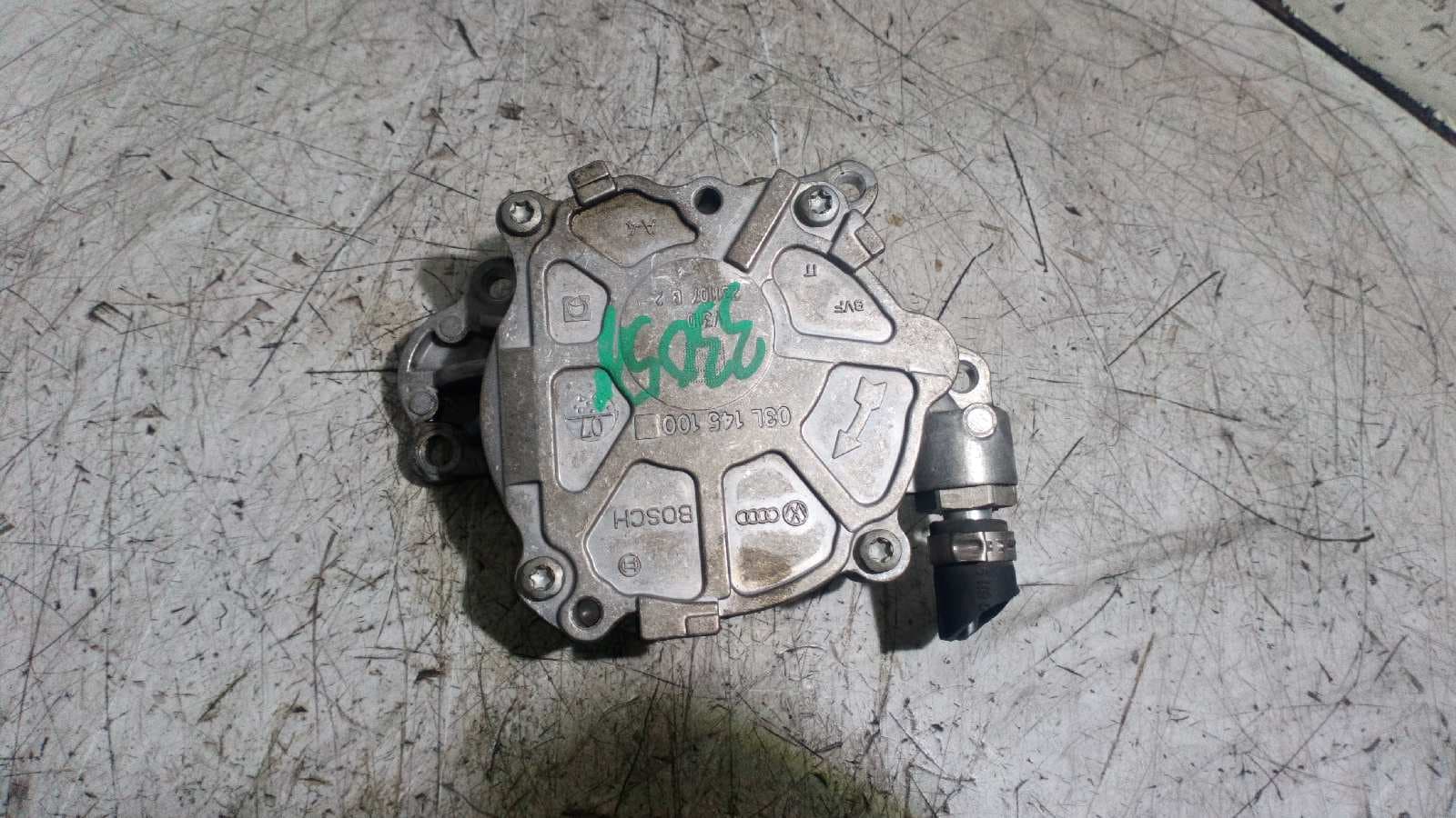Recambio de DEPRESOR FRENO / BOMBA VACIO para AUDI A4 BER. (B8) CAG referencia OEM IAM 03L145100 - NEGRO