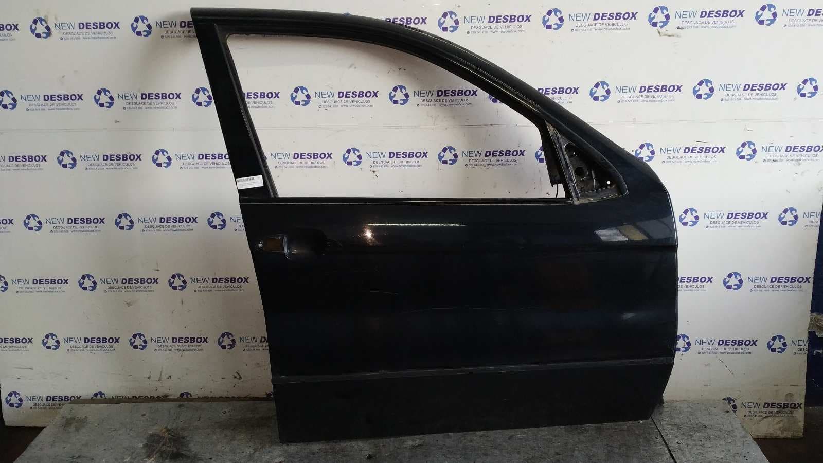 Recambio de PUERTA DELANTERA DERECHA para BMW X5 (E53) M57TU referencia OEM IAM - NEGRO
