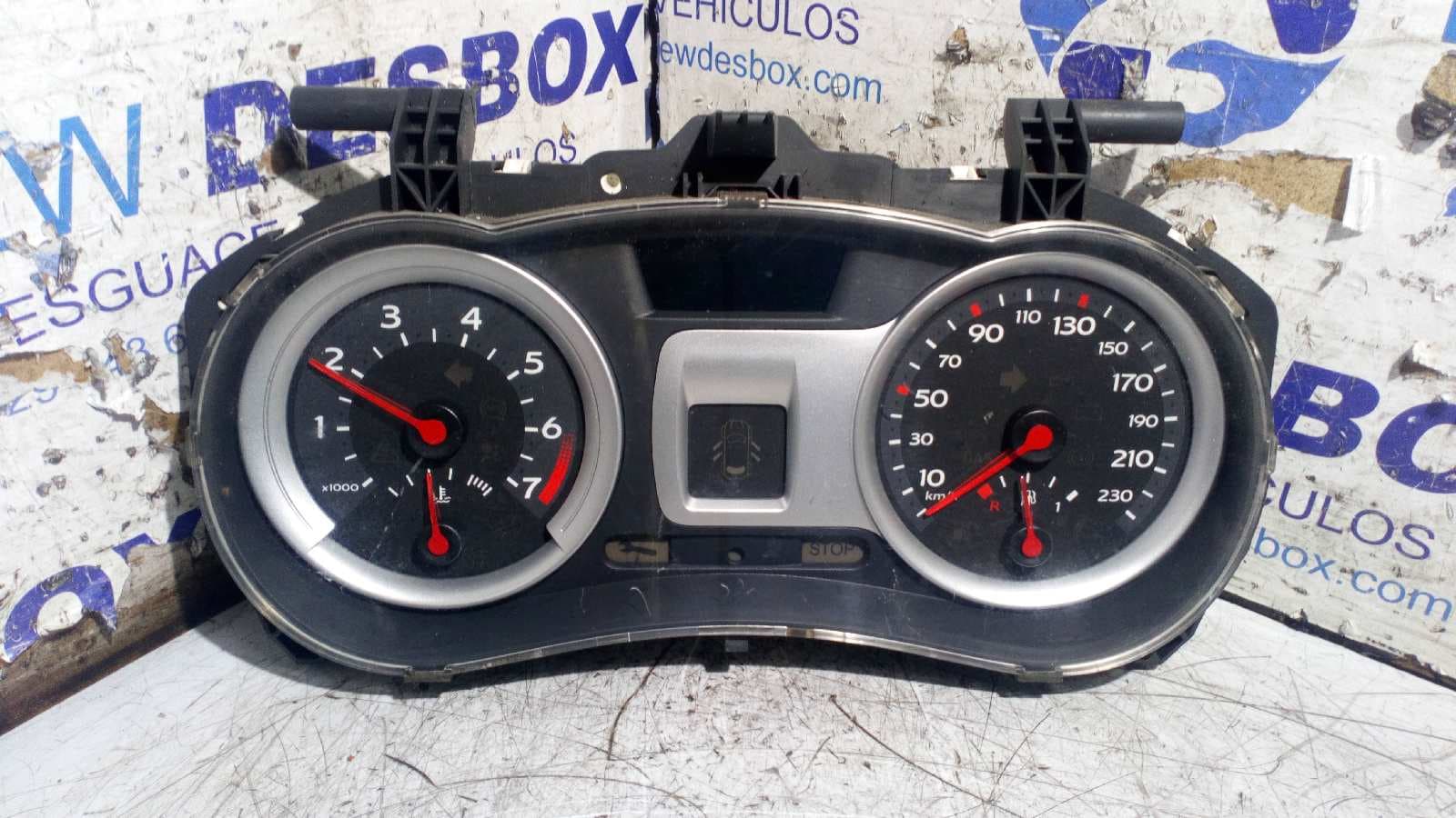 Recambio de CUADRO INSTRUMENTOS para RENAULT CLIO III D4F H7 referencia OEM IAM 8200715181N - BLANCO