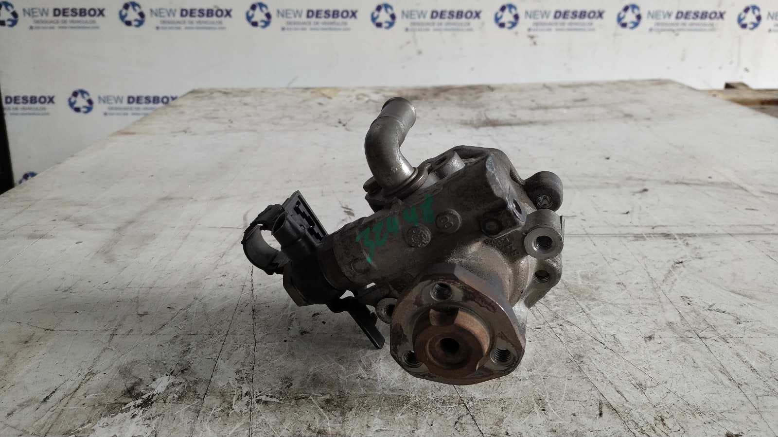 Recambio de BOMBA DIRECCION para VOLKSWAGEN BORA BERLINA (1J2) 1.6 16V AZD referencia OEM IAM 1J0422154B - AZUL