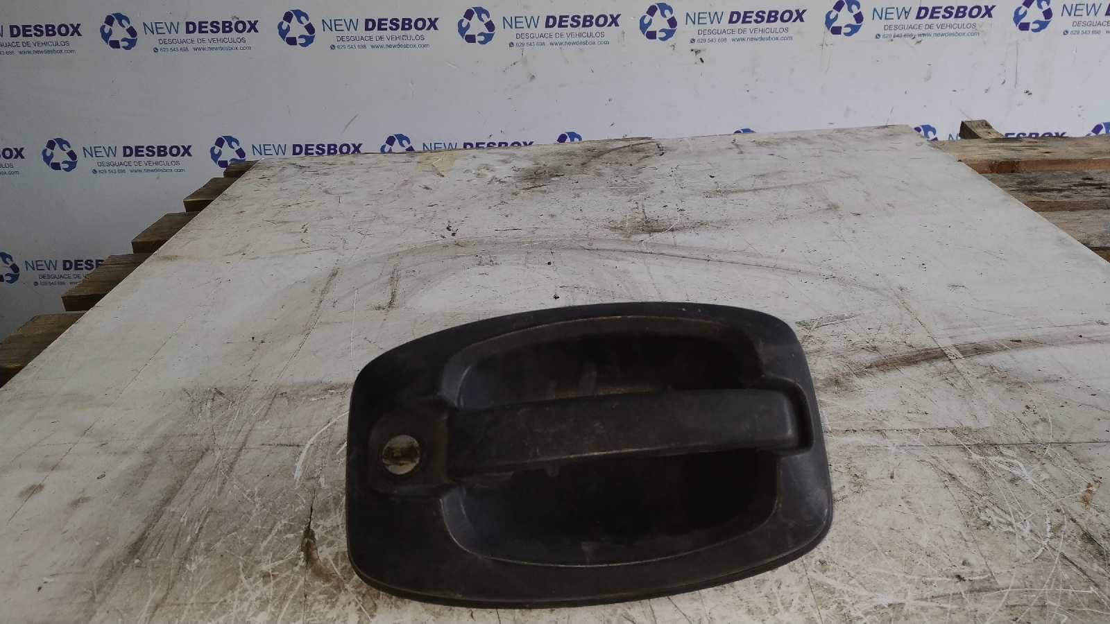 Recambio de MANETA DELANTERA IZQUIERDA para FIAT DUCATO MAXI CAJA ABIERTA (09.2006 =>) 2.3 JTD CAT F1AE0481D referencia OEM IAM 233347 - BLANCO