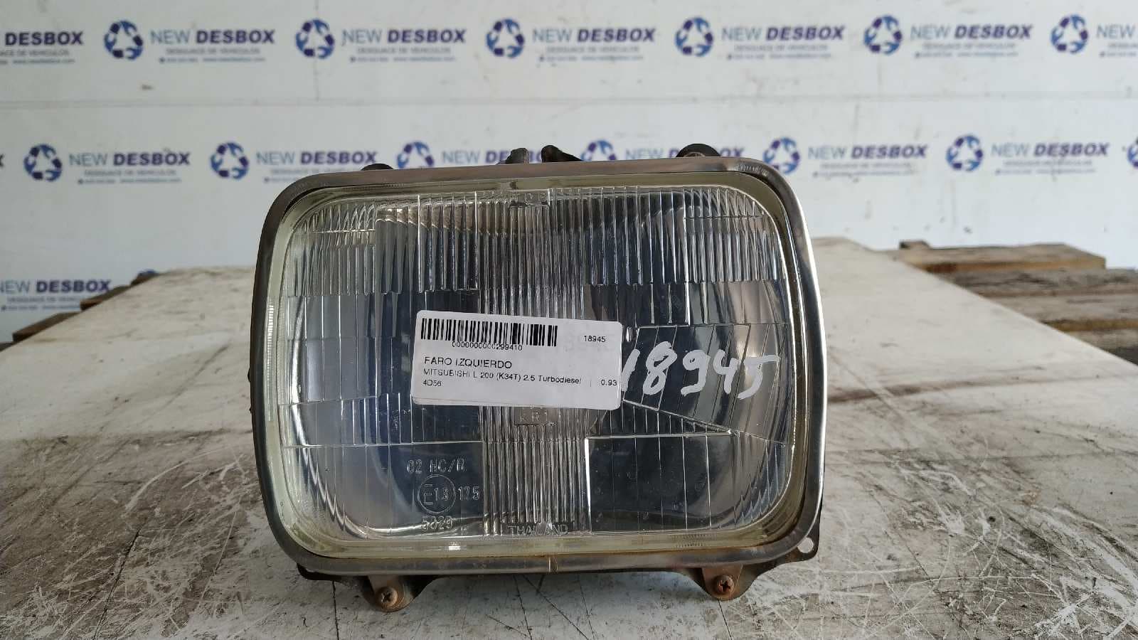 Recambio de FARO IZQUIERDO para MITSUBISHI L 200 (K34T) 2.5 Turbodiesel 4D56 referencia OEM IAM - ROJO