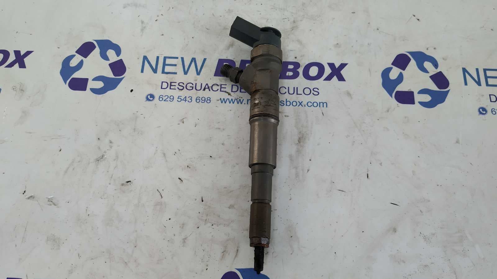 Recambio de INYECTOR para BMW SERIE 1 BERLINA (E81/E87) M47N204D4 referencia OEM IAM 7794435 - PLATA