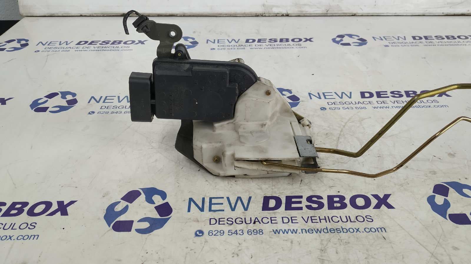 Recambio de CERRADURA PUERTA DELANTERA IZQUIERDA para SUZUKI IGNIS RM (MH) 1.3 DDiS Diesel CAT Z13DT referencia OEM IAM - GRIS