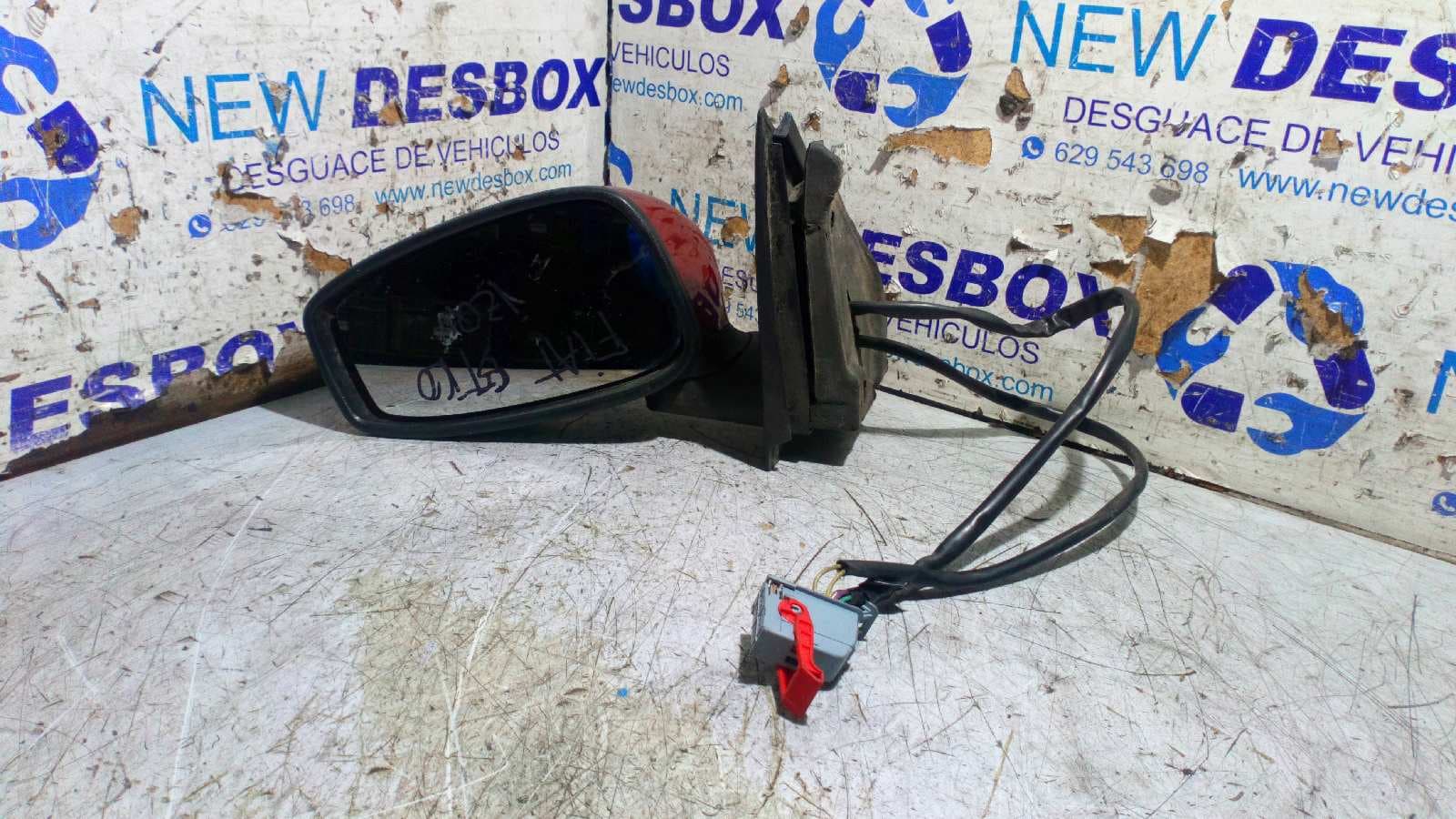 Recambio de RETROVISOR IZQUIERDO para FIAT STILO (192) referencia OEM IAM 01704607500