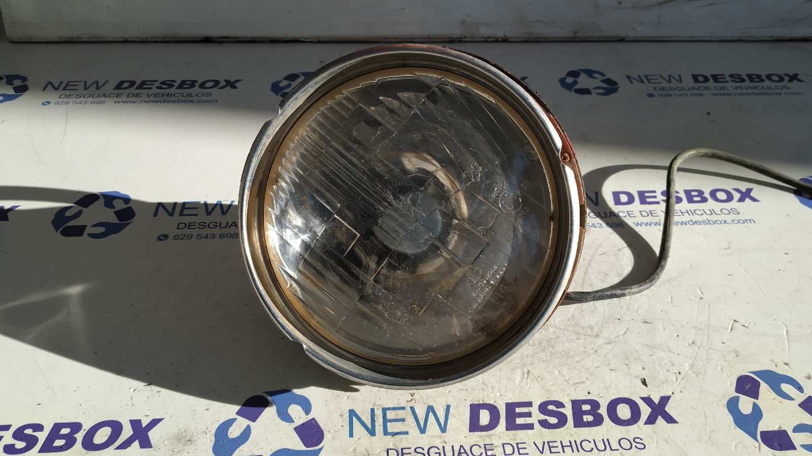 Recambio de FARO IZQUIERDO para LADA NIVA ( 2121 / 21213 / 21214 / 21215 ) referencia OEM IAM 133711201