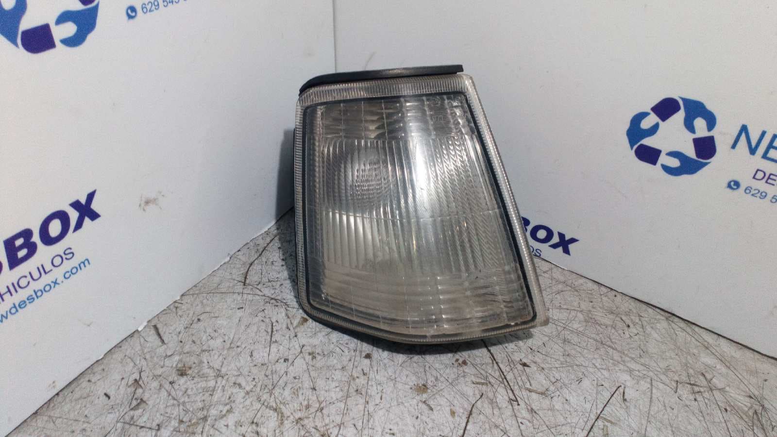 Recambio de PILOTO DELANTERO DERECHO para PEUGEOT 309 1.6 J2A referencia OEM IAM 21482 - GRIS