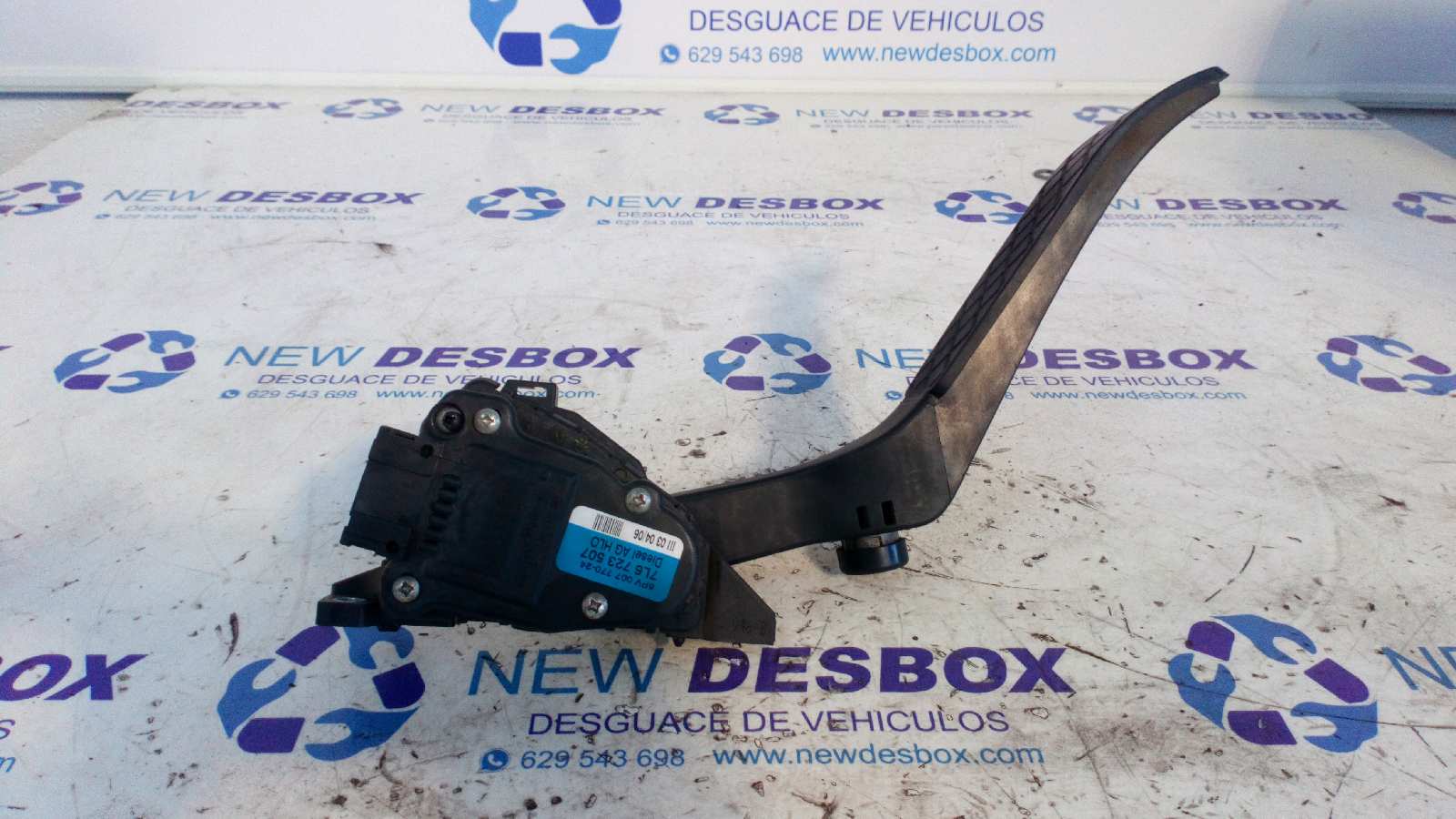 Recambio de POTENCIOMETRO PEDAL para VOLKSWAGEN TOUAREG (7LA) BAC referencia OEM IAM 7L6723507 - NEGRO