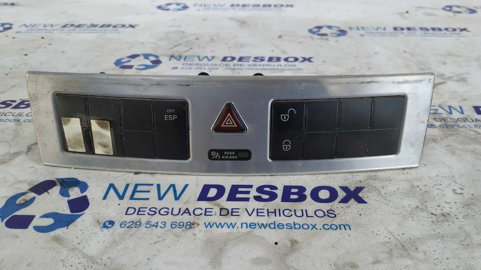 Recambio de WARNING para MERCEDES-BENZ CLASE CLC (CL203) CLC 220 CDI (LA) (203.708) OM646963 referencia OEM IAM A2038707110 - NEGRO