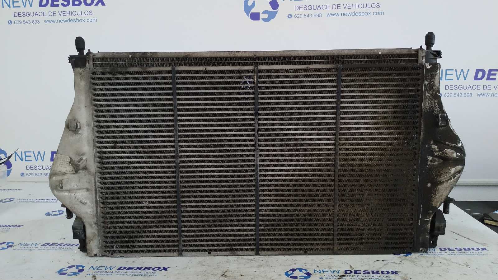 Recambio de INTERCOOLER para RENAULT VEL SATIS (BJ0) G9T D7 referencia OEM IAM 8200075810C - AZUL