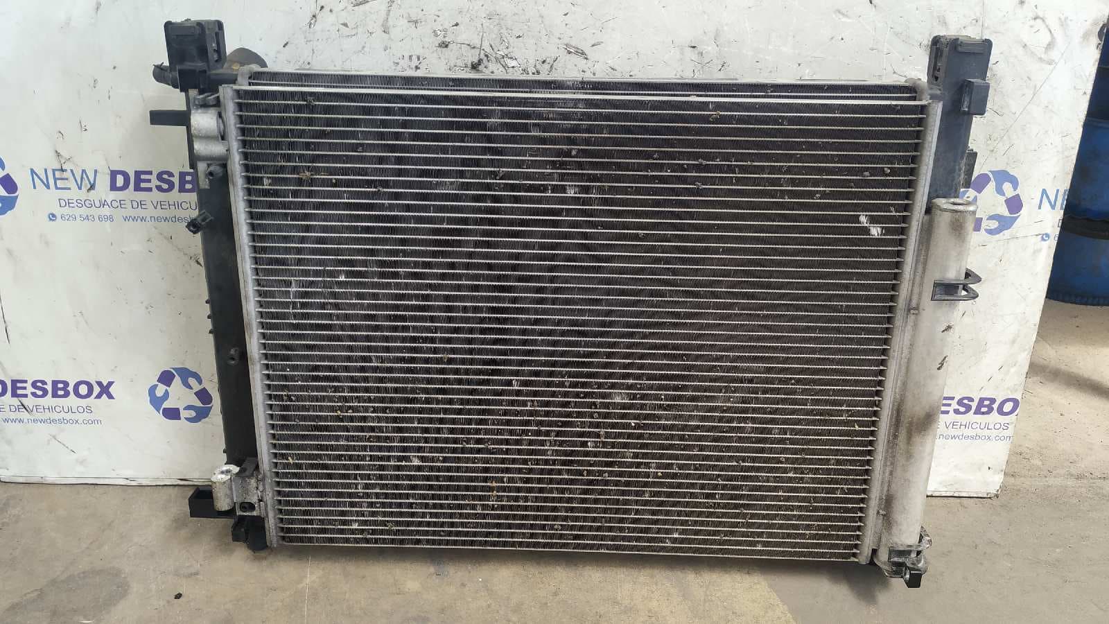 Recambio de CONDENSADOR / RADIADOR AIRE ACONDICIONADO para DACIA DOKKER K9KC6 referencia OEM IAM 921006454R - BLANCO