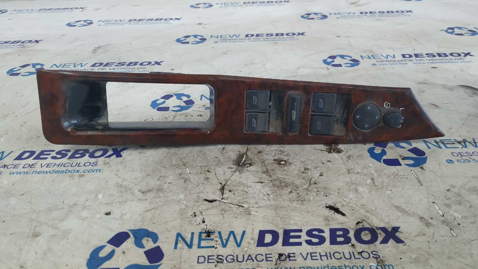 Recambio de MANDO ELEVALUNAS DELANTERO IZQUIERDO para AUDI A8 (D2) 2.5 TDI AKE referencia OEM IAM 4D1959517 - AZUL